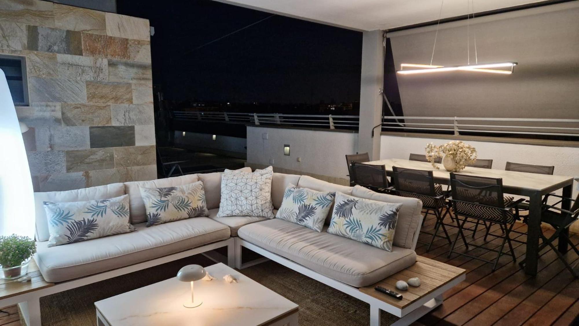 Atico De Lujo Con Jacuzzi Climatizado En Terraza Διαμέρισμα Έλτσε Εξωτερικό φωτογραφία
